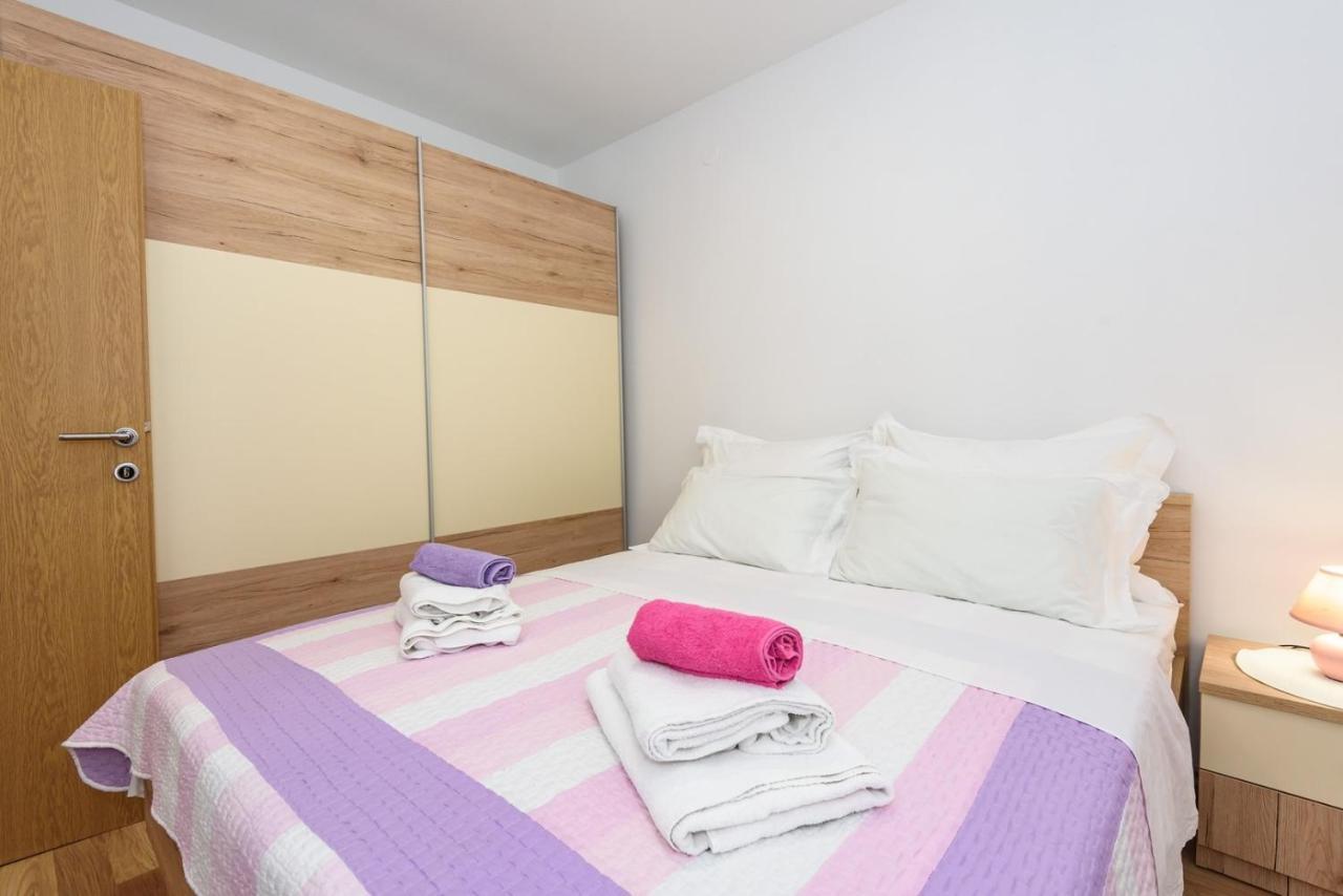 Apartment Dego Near Ploce, Riverfront, Parking Rogotin 외부 사진