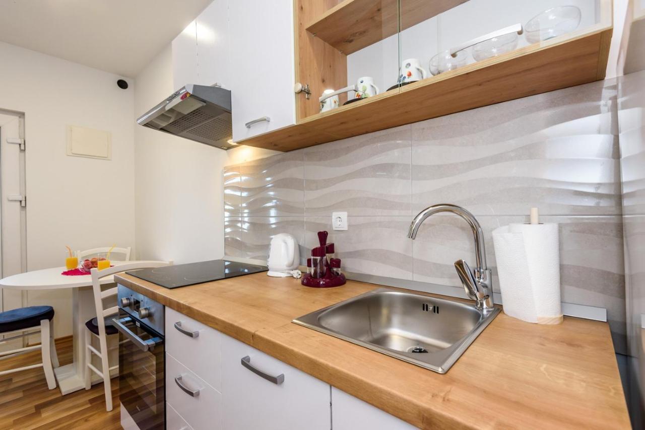 Apartment Dego Near Ploce, Riverfront, Parking Rogotin 외부 사진