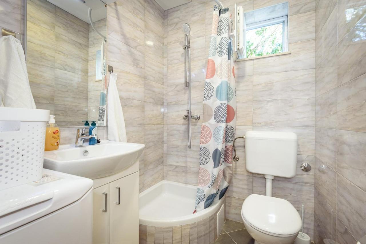 Apartment Dego Near Ploce, Riverfront, Parking Rogotin 외부 사진