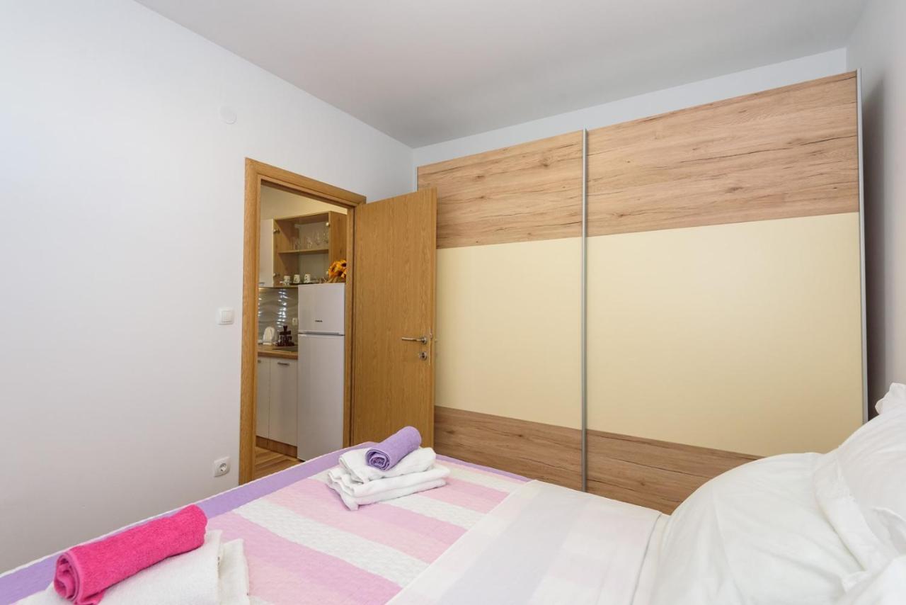 Apartment Dego Near Ploce, Riverfront, Parking Rogotin 외부 사진